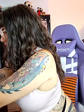 Aria_Bennett21 webcam