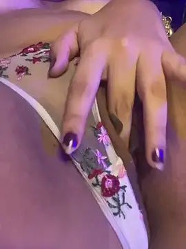 OliviaWild_ webcam
