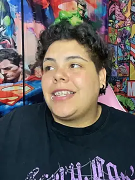 Hailey_Curvy webcam