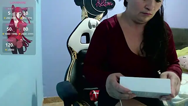 kyra_sol webcam