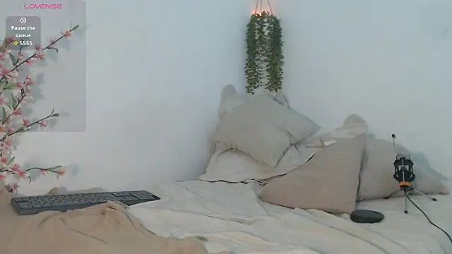 scarlet_111 webcam