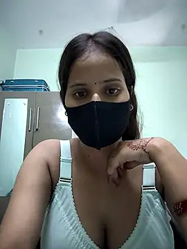 LovelyNidhi webcam
