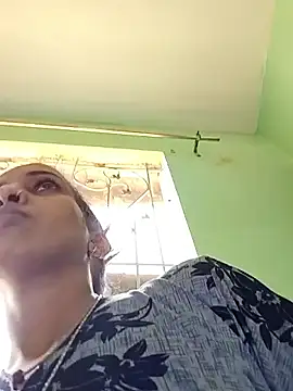 Sexy-Kajal2 webcam