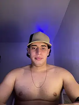 Maximuz1920 webcam