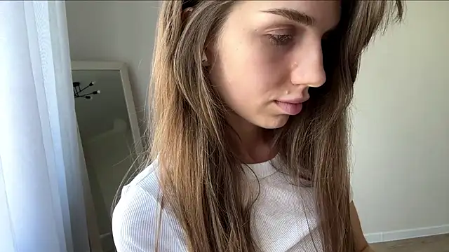 TrishIsaac webcam
