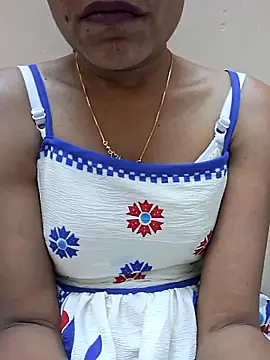 Shanaya_001 webcam