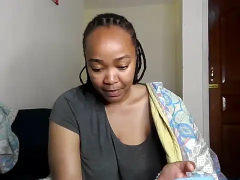 atara_seren webcam