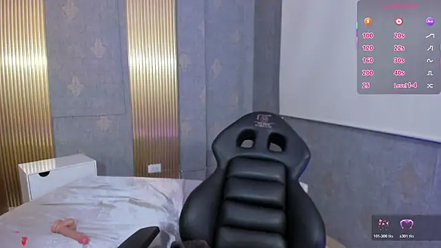 Laulin_tay webcam
