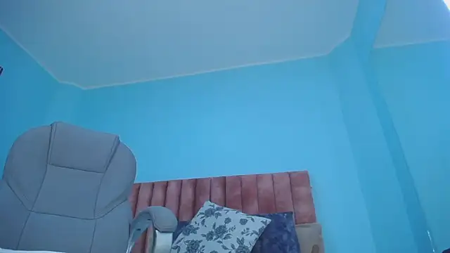 nana_levy webcam