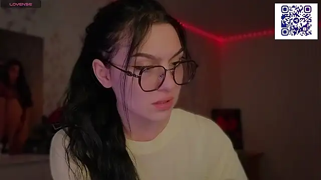 kara_liffe webcam