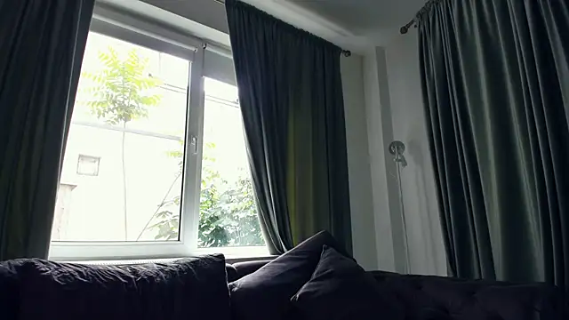 LaraStone69 webcam