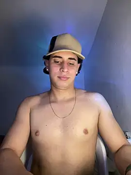 Maximuz1920 webcam
