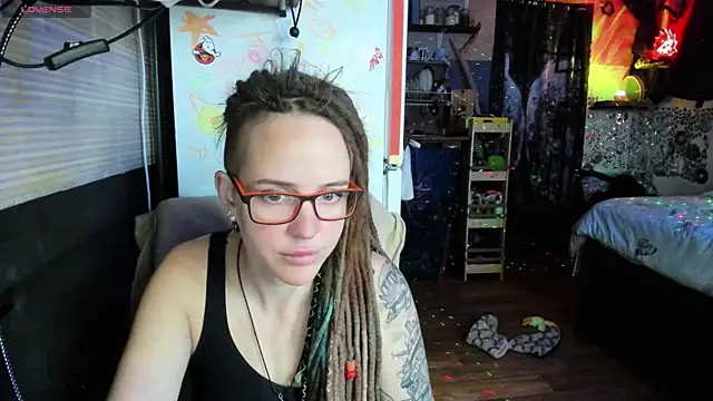 LisaFoxy_y webcam