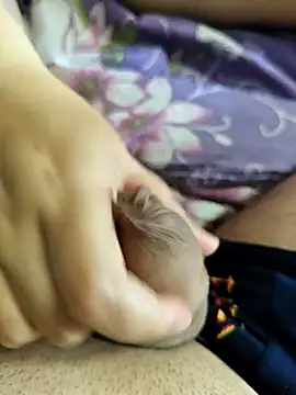 MadaamJizz_DickLewd webcam