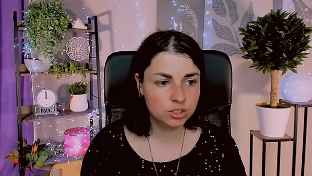MartaEdams webcam