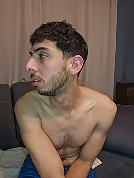 LeoyNicky98