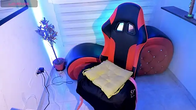 Agatha_Marin webcam