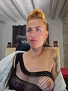 kylie_blck webcam