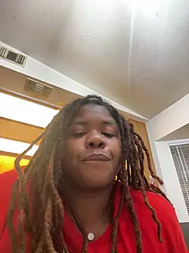 HEARTBREAKBRE webcam
