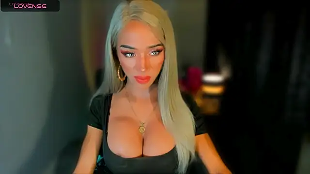xUrGoddess_JheySluttyx webcam