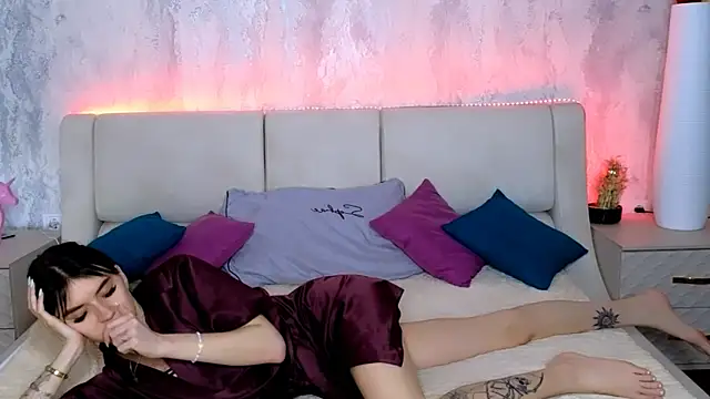 Holly_Beck webcam