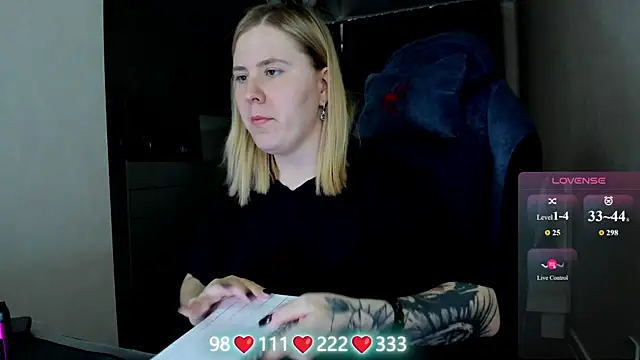 Olivia_Munk webcam