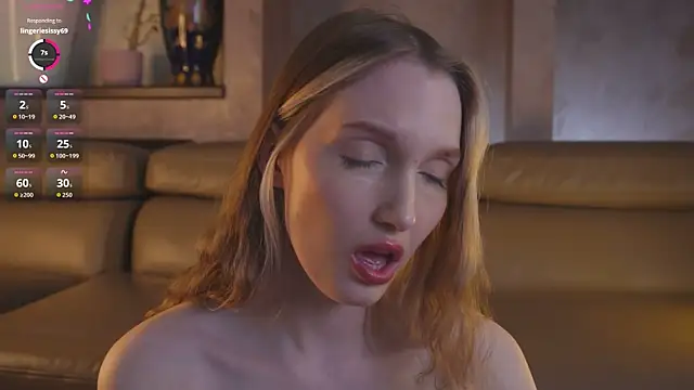 YvetteMilbrett webcam