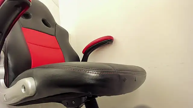 dakota_tucci webcam