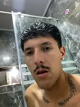 ALEXXXTREM69 webcam