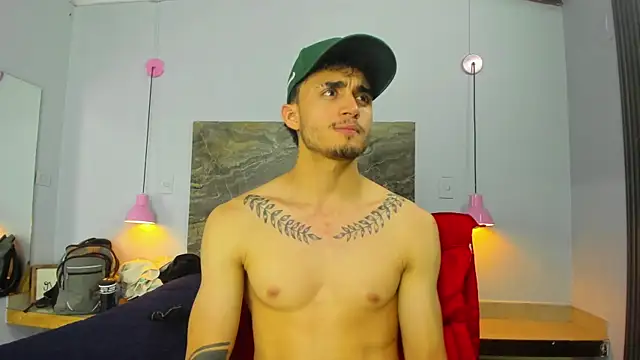 James-06 webcam