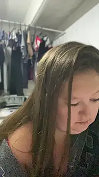 Chloee_Peach webcam