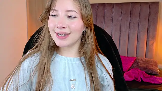 Dahlia_Rousse webcam