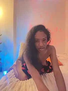 LoveDreaux webcam