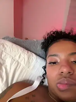 Irishottt webcam