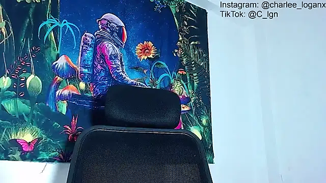 Techno_420_ webcam