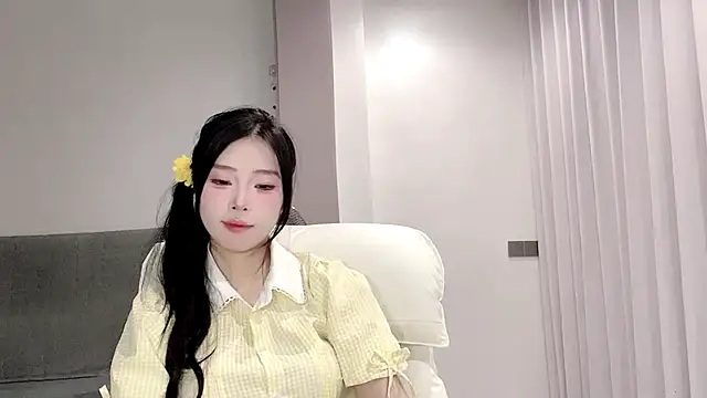 yiyibaby2026 webcam
