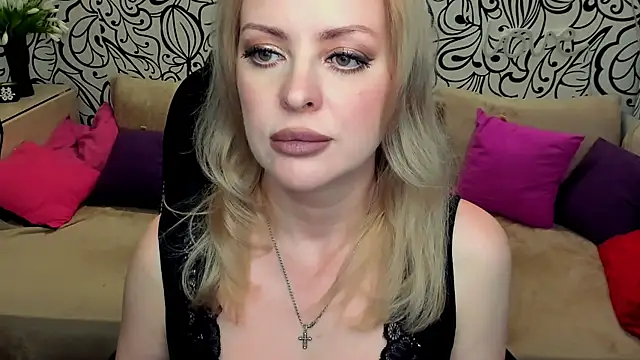 Hotdreamhere webcam