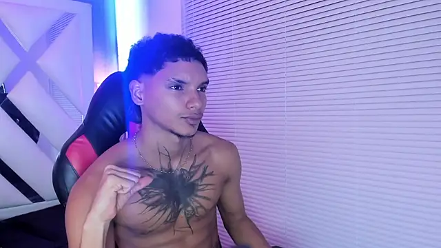 kai_storm77 webcam