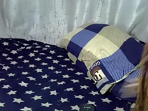 purplescarlet webcam