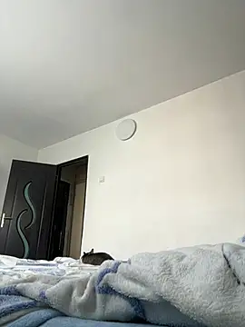 MikyVesela webcam