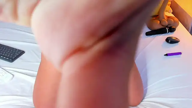 isabel_sofiaa webcam