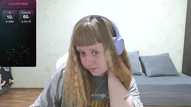 June_shy0 webcam