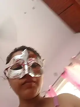 thanusi_2 webcam