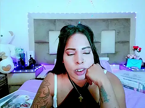 indiantopaz694u - Indiantopaz694u's free webcam - UK Sex Cams