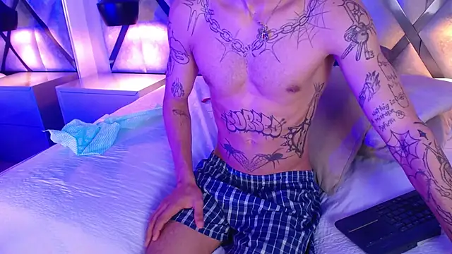 EnzoHunters webcam