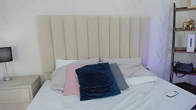 LilithHarperr_