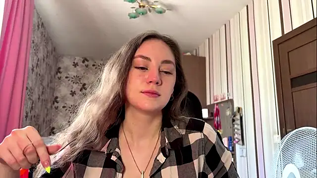 EllieNorth webcam