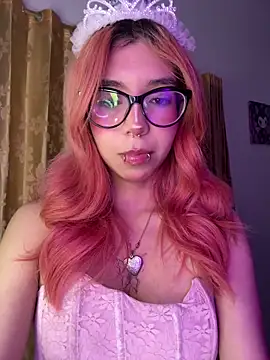 Valen-Foxx1 webcam