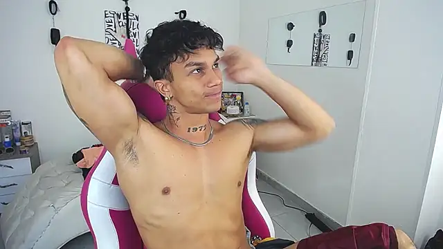 Leonard_Price webcam