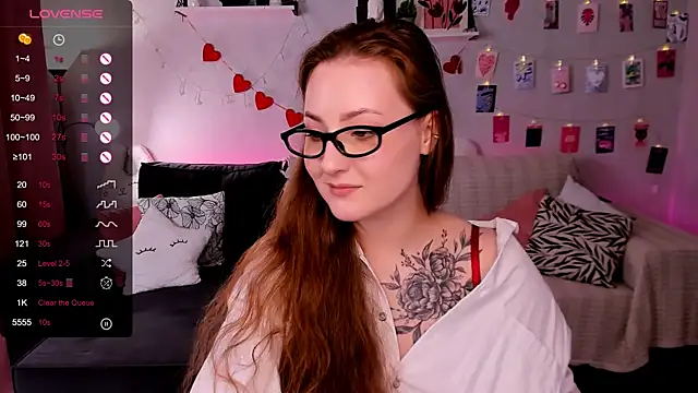 velvet_cherry_ webcam